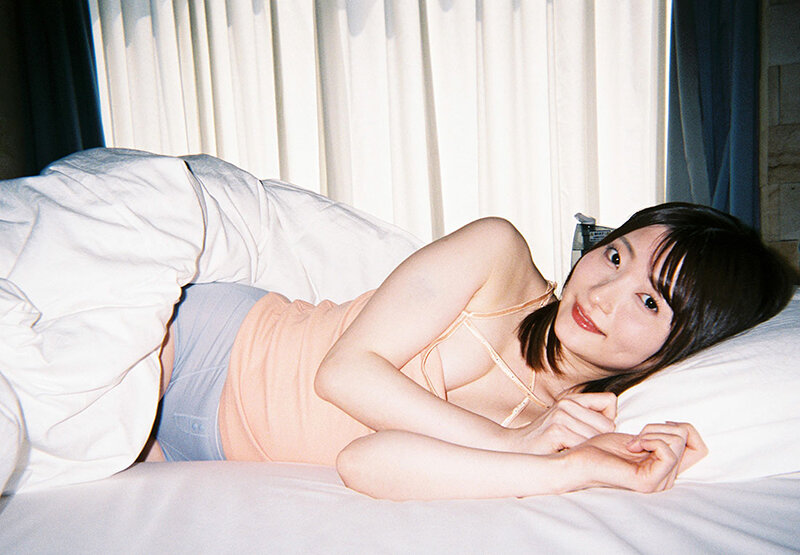 金曜の夜、何度も中出しをした想い出を残したくて…ほんわか美人セフレちゃん中城葵と朝から晩まで精飲と中出しをした週末2日目の記録_2