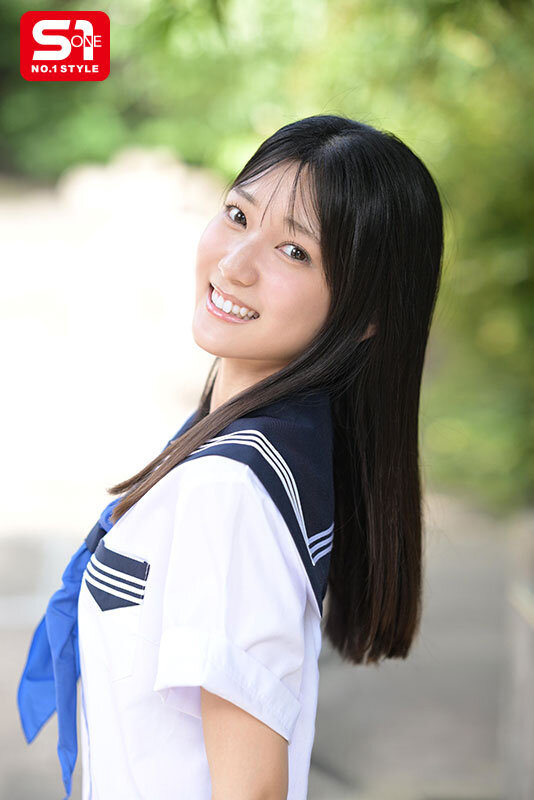 清楚可愛い教え子に誘惑された俺は、彼女の顔、声、肉体に耐えきれず…背徳に溺れて挿れまくったわいせつ性交 初美なのか_1