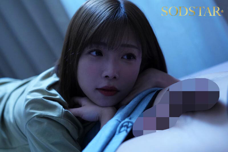 「私以外で勃起したら許さないよ？」やっと付き合えたのに…逆禁欲同棲って！？束縛カノジョと早漏カレシの過激チ○ポ観察ダイアリー 紗倉まな_9